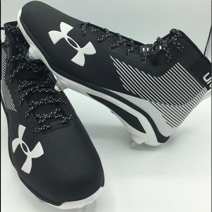 New Men Under Armor Cleats On SALE!!!!